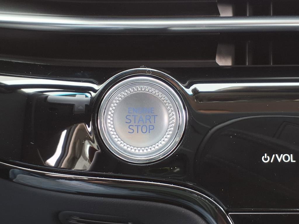 New 2025 Genesis G80 2.5T image 6