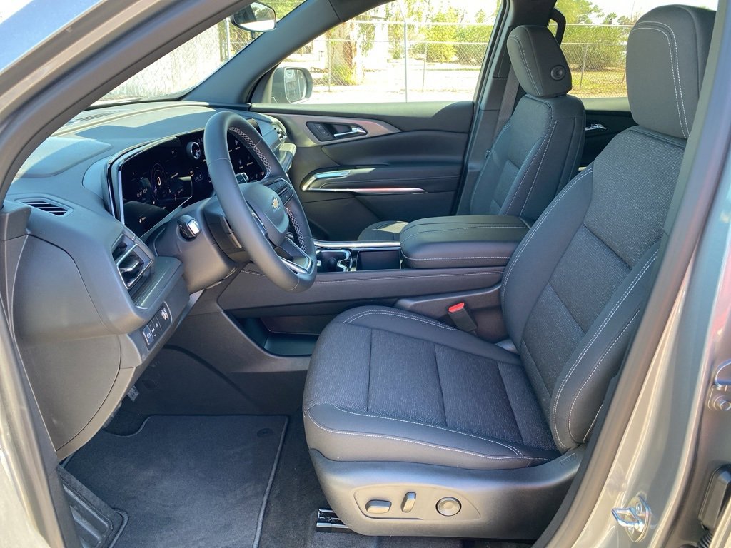 New 2026 Chevrolet Traverse LT image 28