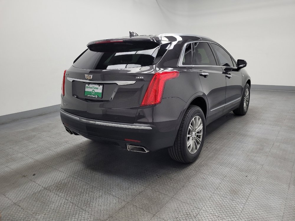 Used 2017 Cadillac XT5 Luxury w/ Driver Awareness Package AWD/4WD image 9