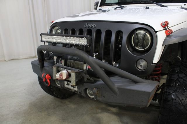 Used 2016 Jeep Wrangler Unlimited Sport image 29