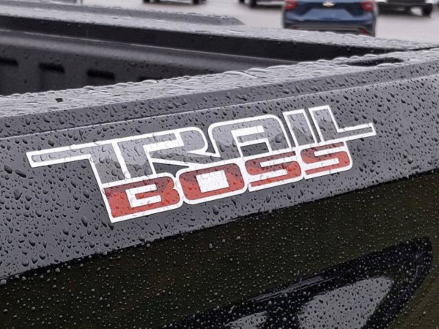 New 2026 Chevrolet Silverado 1500 LT Trail Boss w/ LT Trail Boss Premium Package AWD/4WD image 12