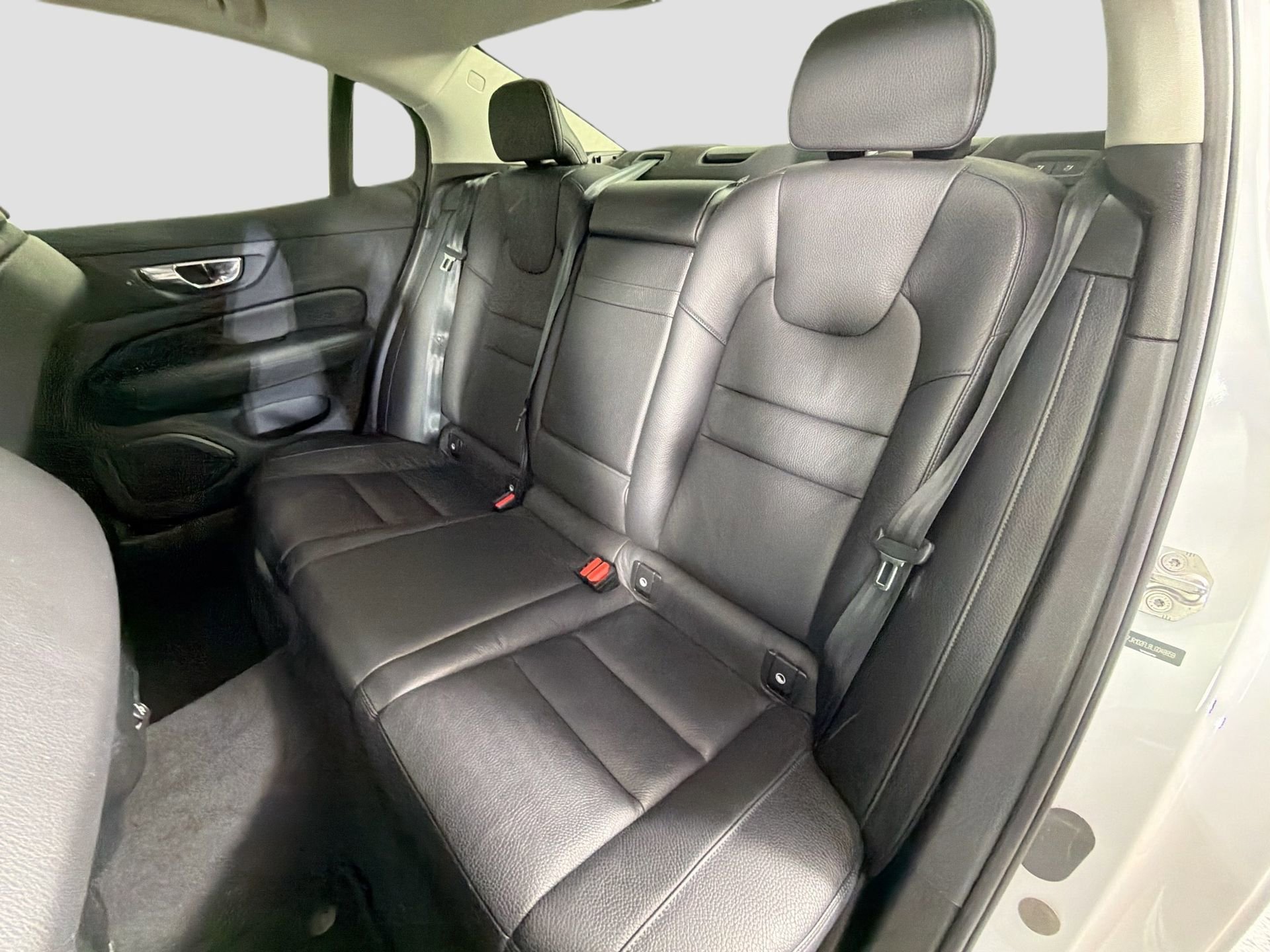 Used 2020 Volvo S60 T5 Inscription FWD image 24