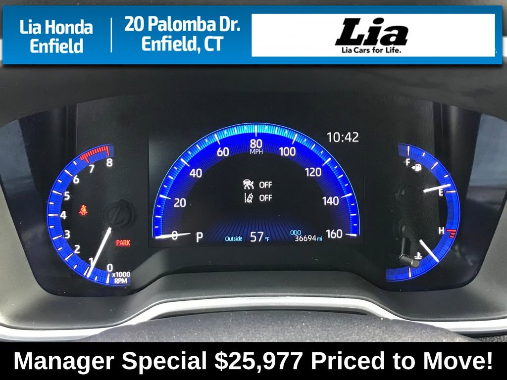 Used 2022 Toyota Corolla Cross XLE image 20