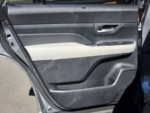 Used 2026 Toyota Grand Highlander AWD image 23