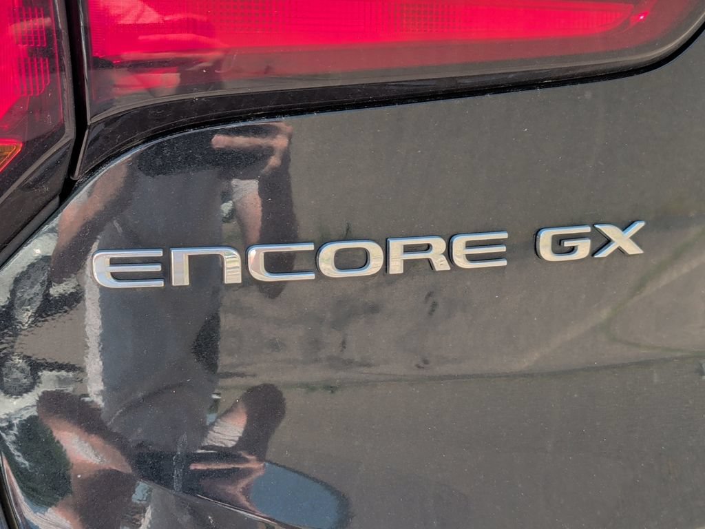 Used 2025 Buick Encore GX Preferred FWD image 15