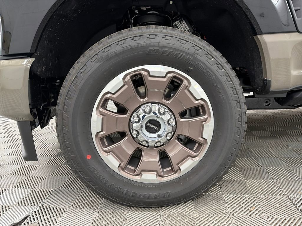 New 2026 Ford F250 King Ranch w/ FX4 Off-Road Package image 11