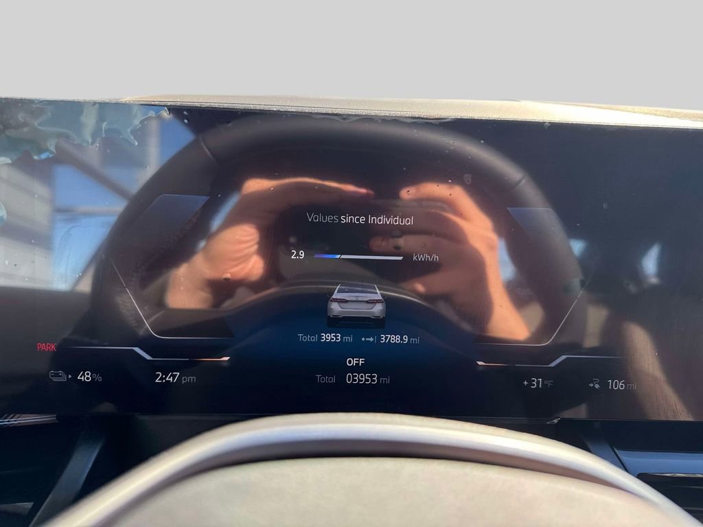Certified 2025 BMW i5 xDrive40 w/ Premium Package image 15