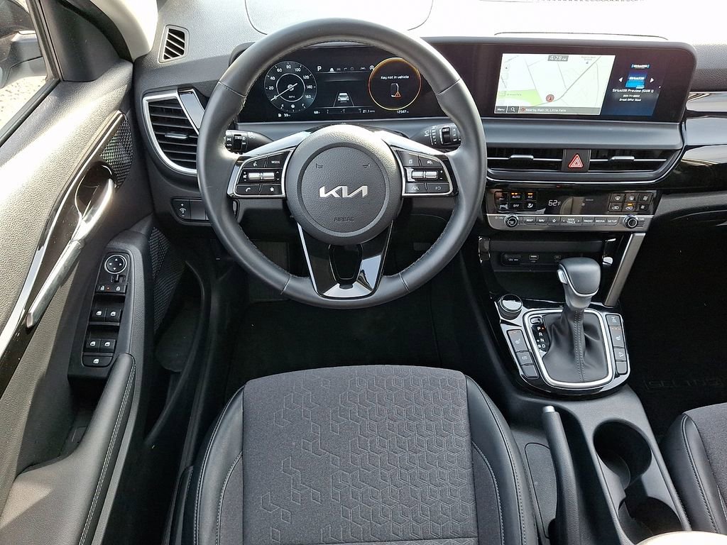 Used 2024 Kia Seltos S AWD/4WD image 11