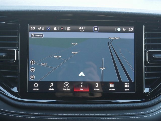 Used 2024 Dodge Durango SRT image 7