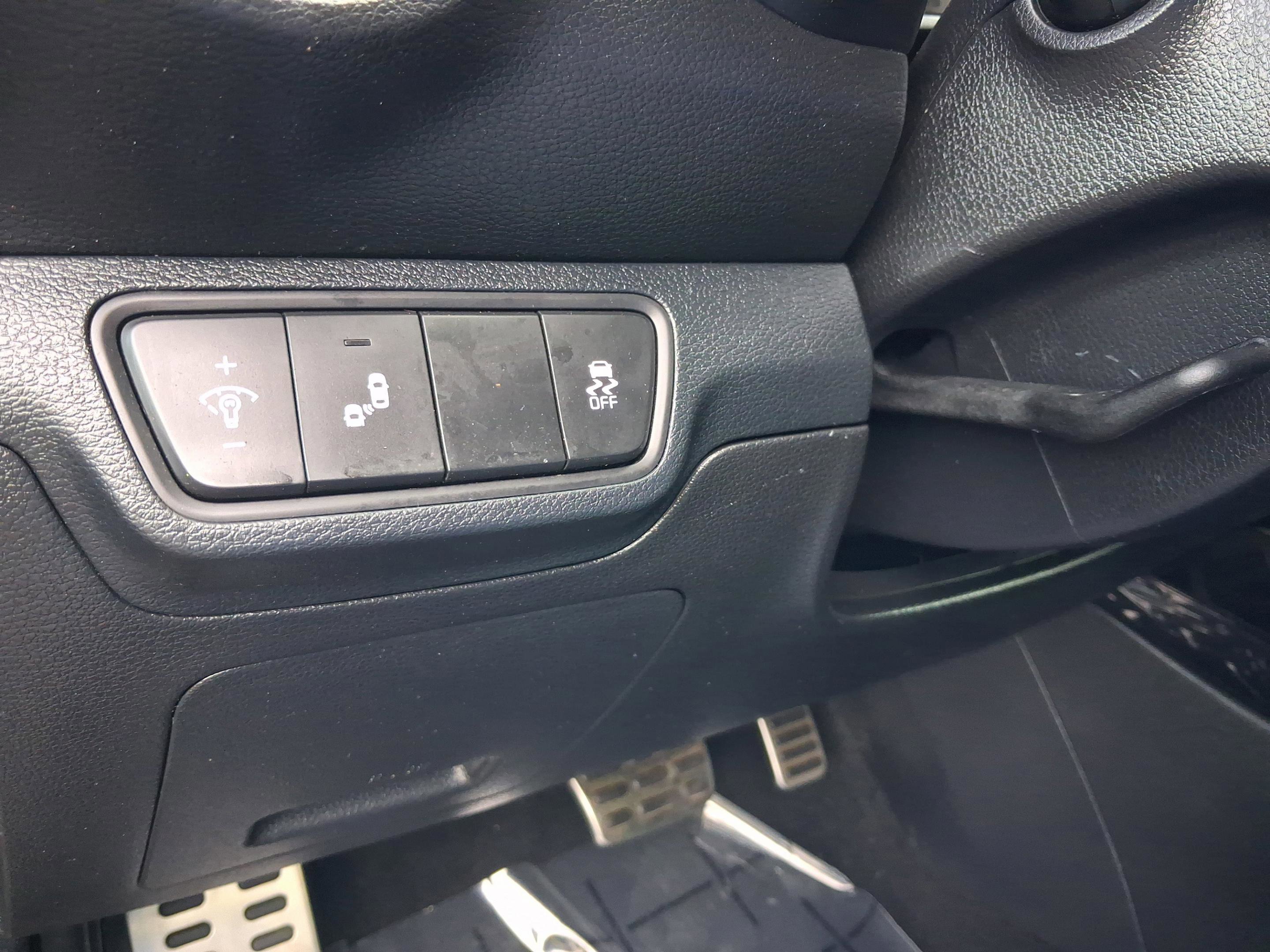 Used 2024 Kia Forte GT-Line w/ GT-Line Premium Package FWD image 24