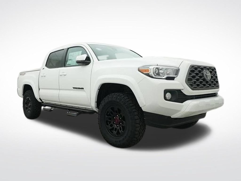 Used 2022 Toyota Tacoma TRD Sport w/ Technology Package AWD/4WD image 33