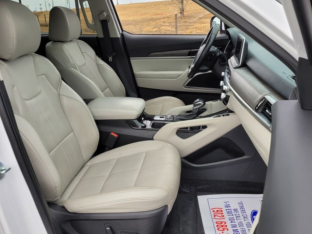 Used 2022 Kia Telluride EX FWD image 15