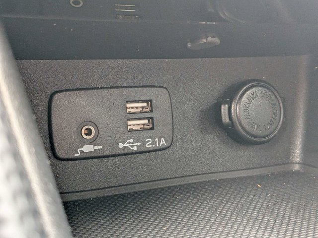 Used 2022 Subaru Forester Limited AWD/4WD image 23