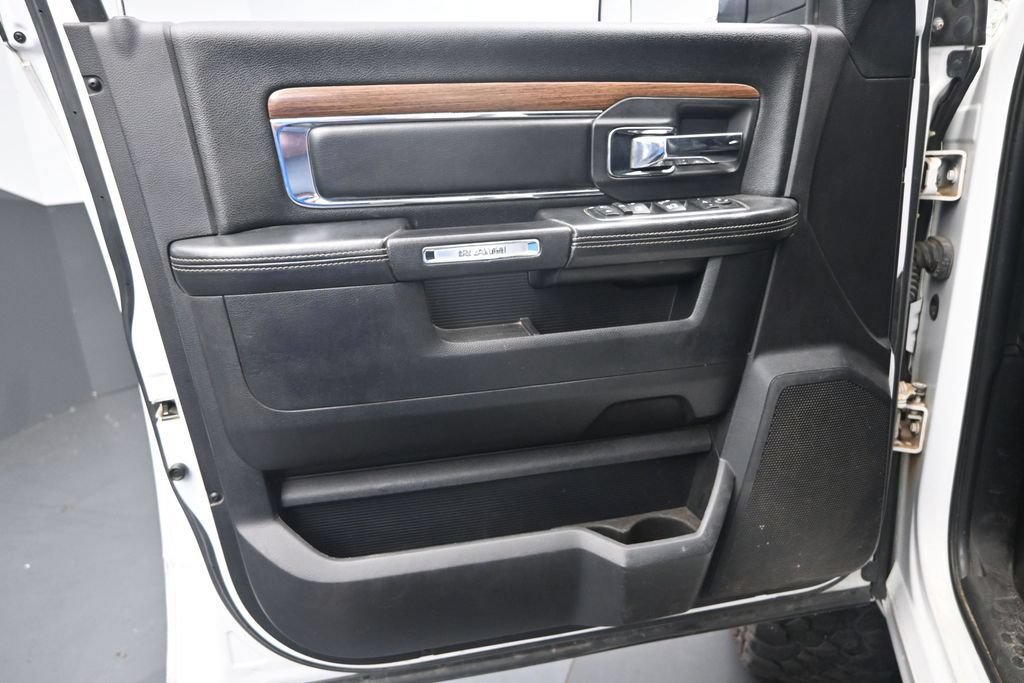 Used 2016 RAM 2500 Laramie AWD/4WD image 23