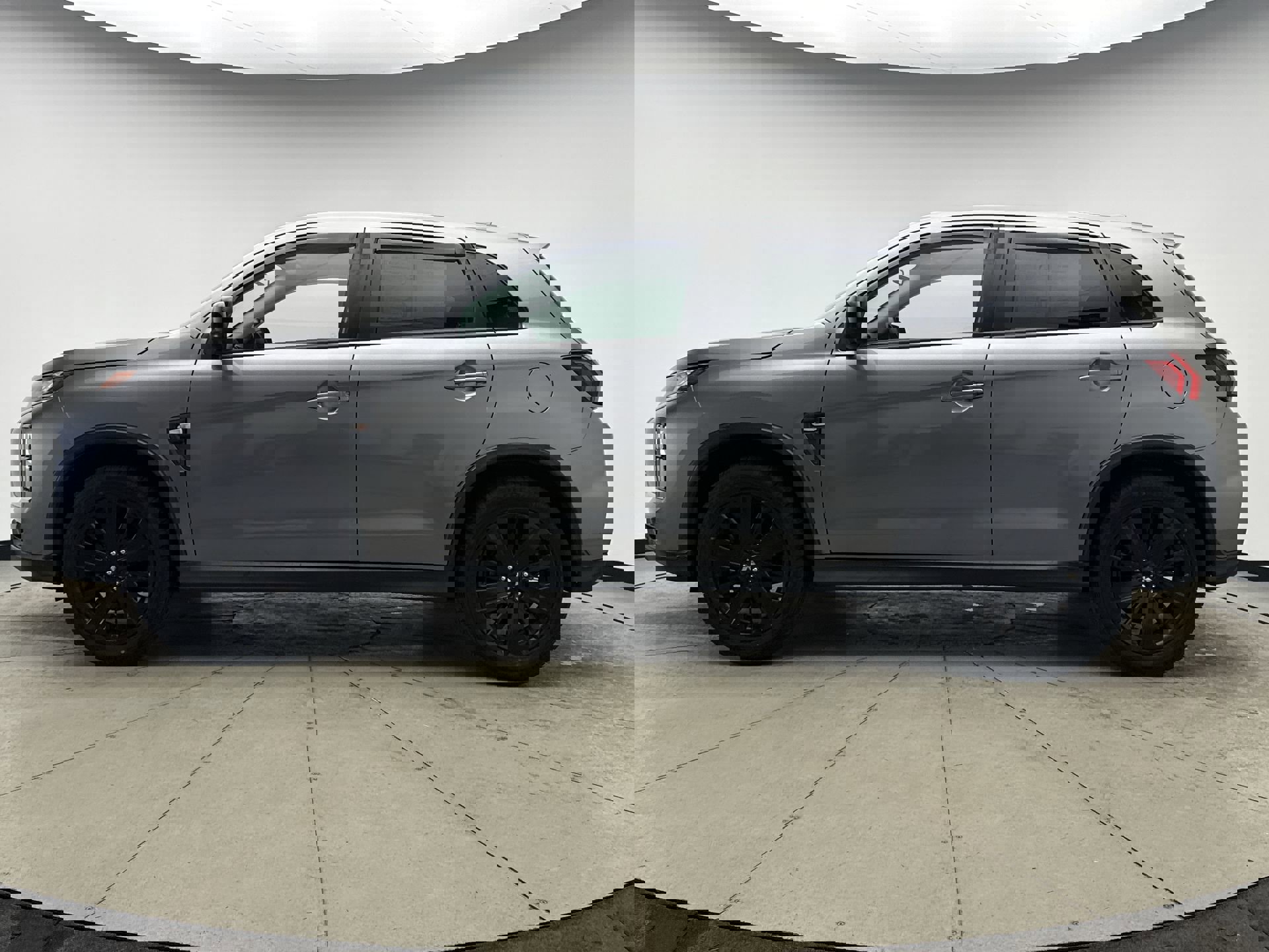 Used 2021 Mitsubishi Outlander Sport LE image 2