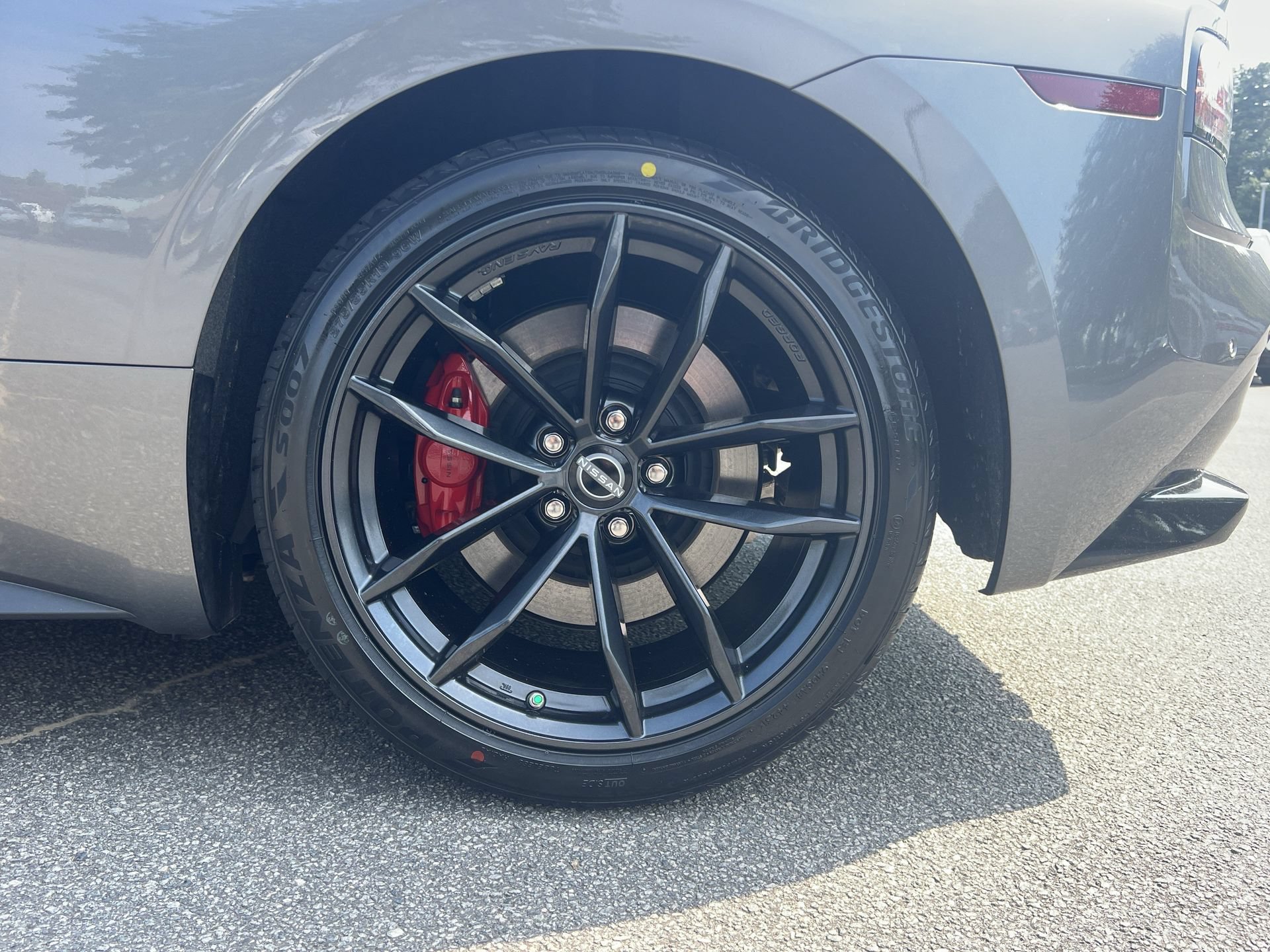 Certified 2025 Nissan Z Performance w/ Floor Mat Package RWD image 30