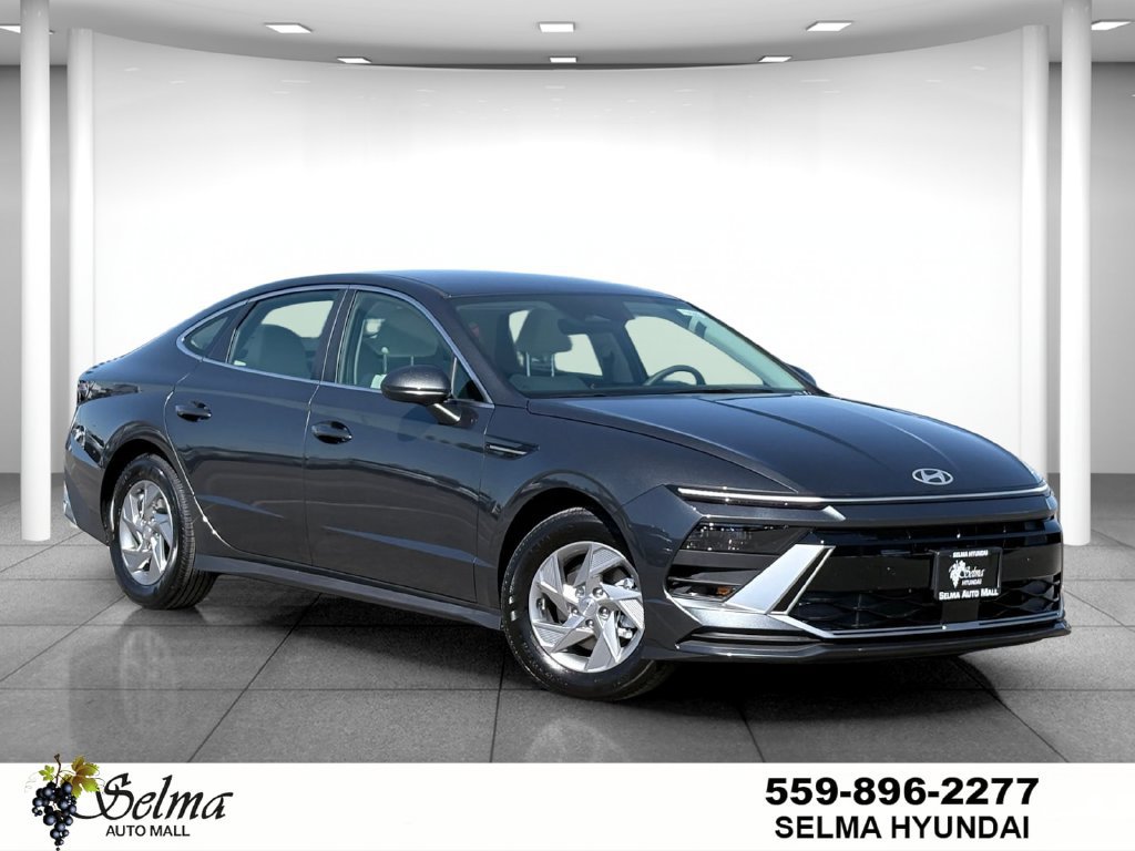 New 2026 Hyundai Sonata SE FWD image 1
