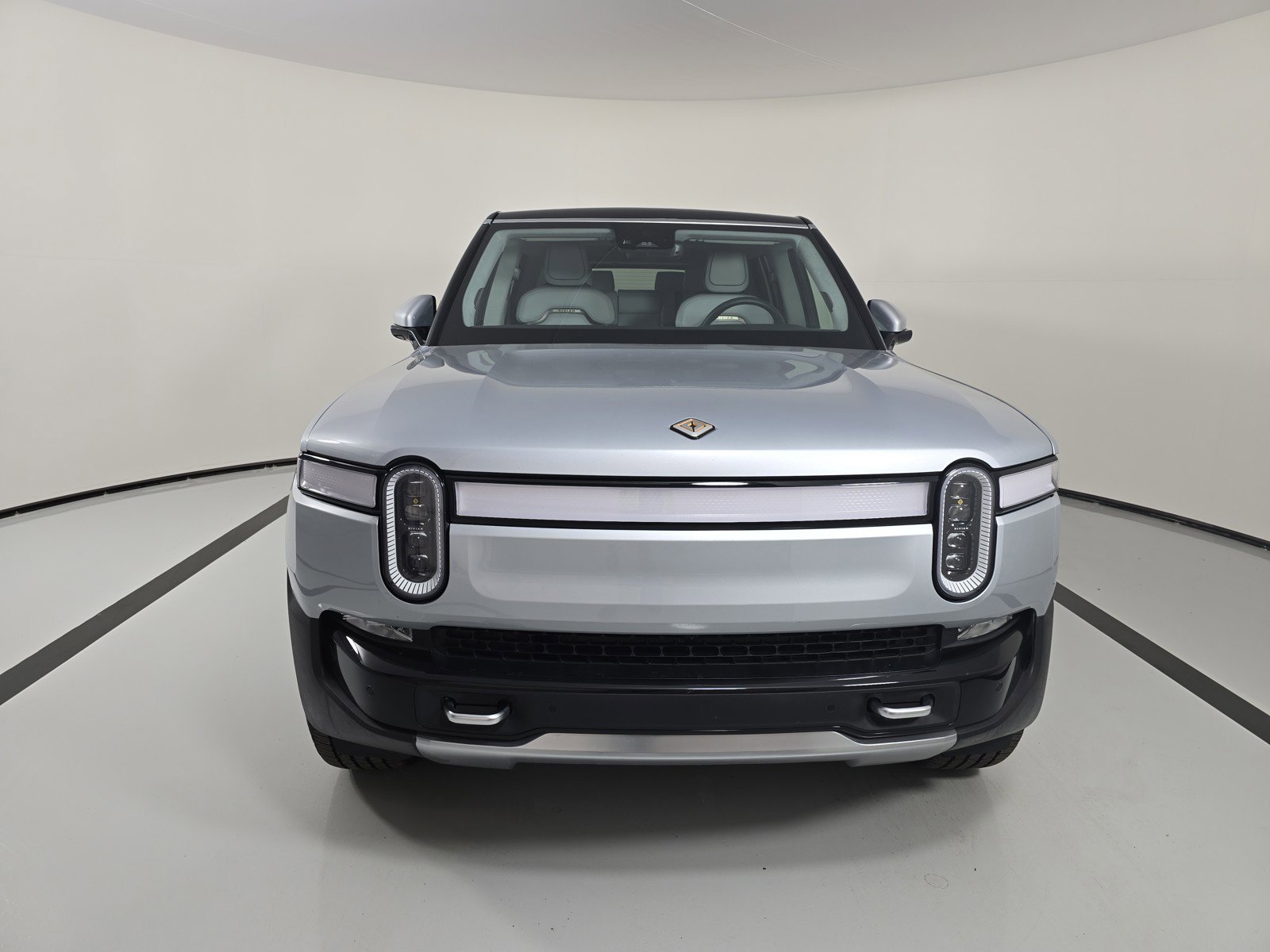 Used 2023 Rivian R1S Launch Edition image 8