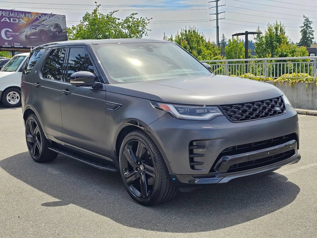 Used 2023 Land Rover Discovery HSE R-Dynamic AWD/4WD image 7