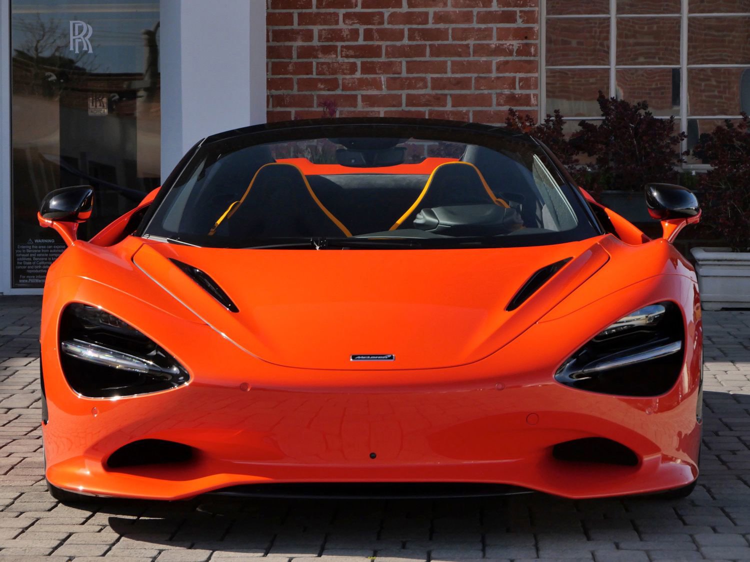 Used 2024 McLaren 750S Spider image 2