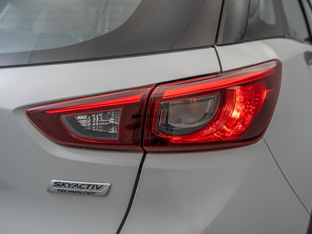 Used 2019 MAZDA CX-3 Touring FWD image 9