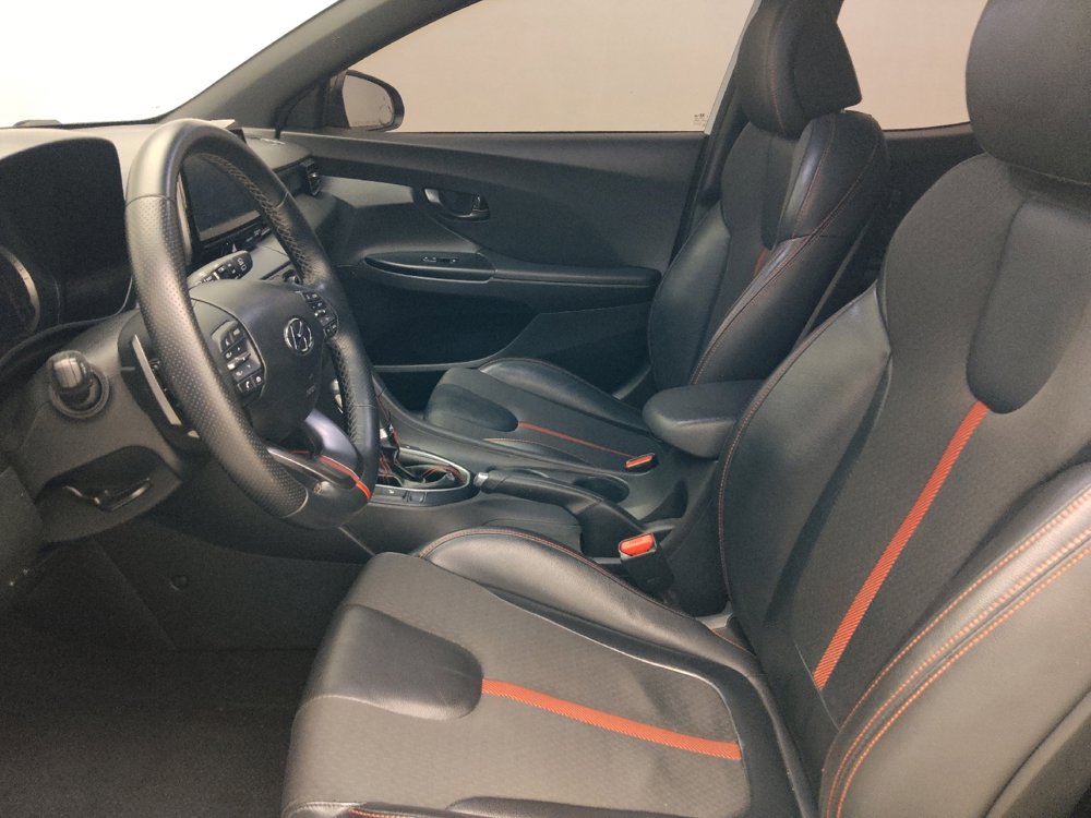 Used 2020 Hyundai Veloster Turbo FWD image 17