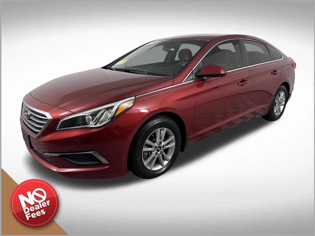 Used 2016 Hyundai Sonata SE w/ Winter Weather Package image 8