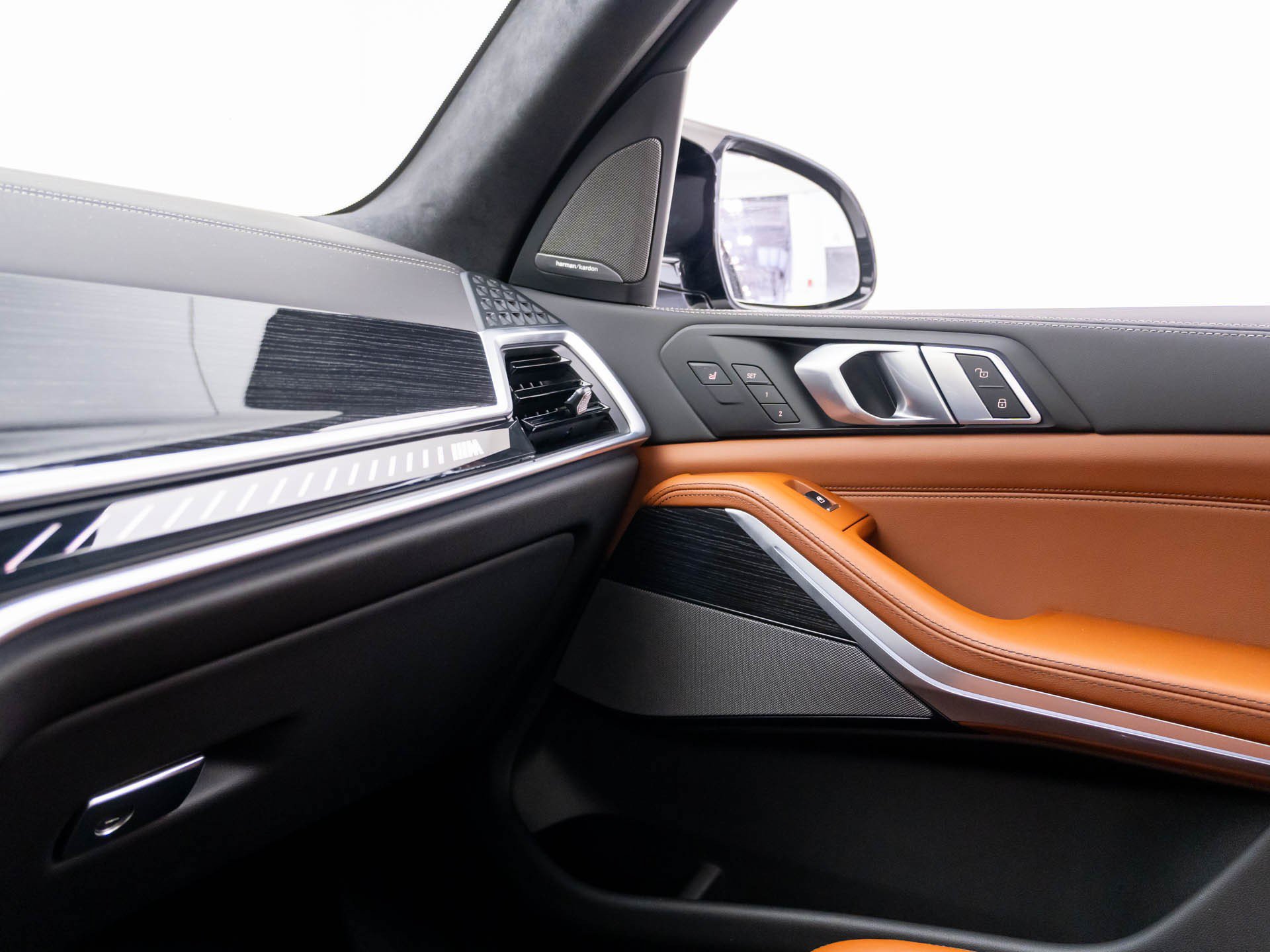 Certified 2026 BMW X7 M60i AWD/4WD image 31