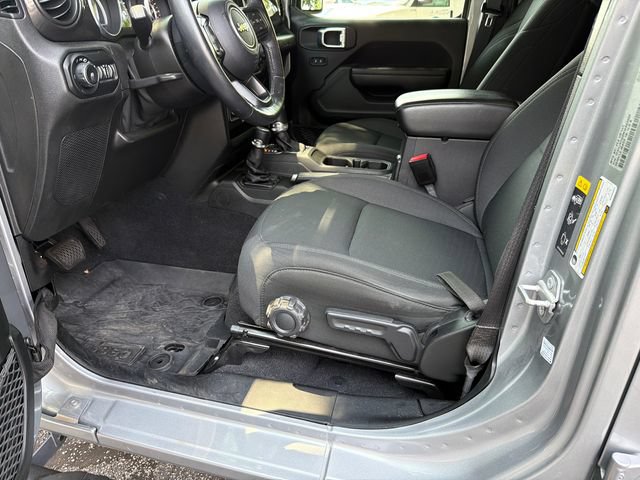 Used 2021 Jeep Wrangler Unlimited Sport AWD/4WD image 9