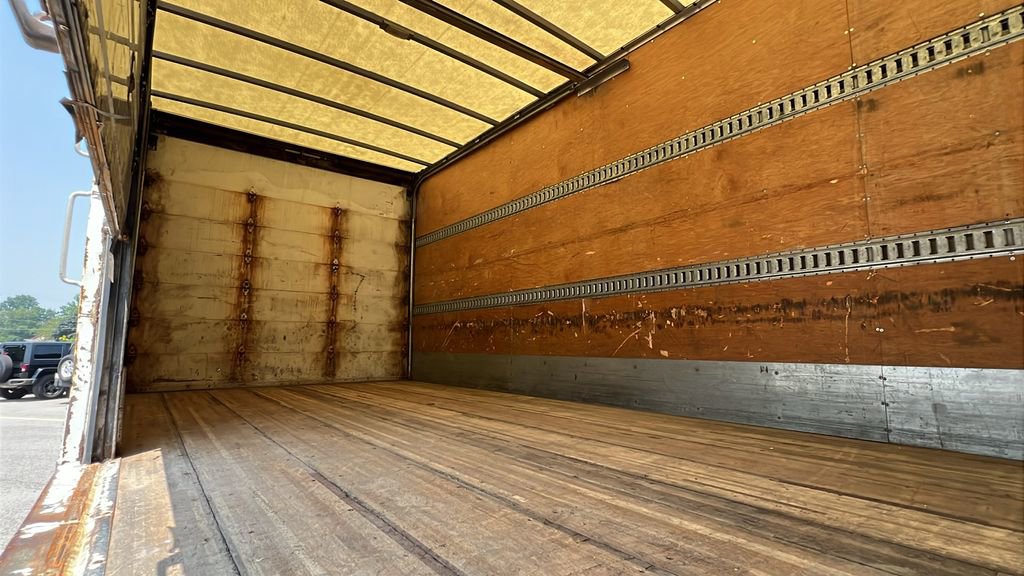 Used 2017 Ford F650 2WD Regular Cab Super Duty image 30