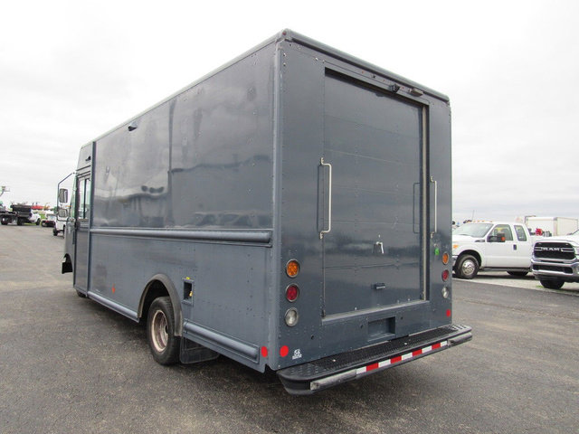 Used 2019 Ford E-450 and Econoline 450 Super Duty RWD image 7