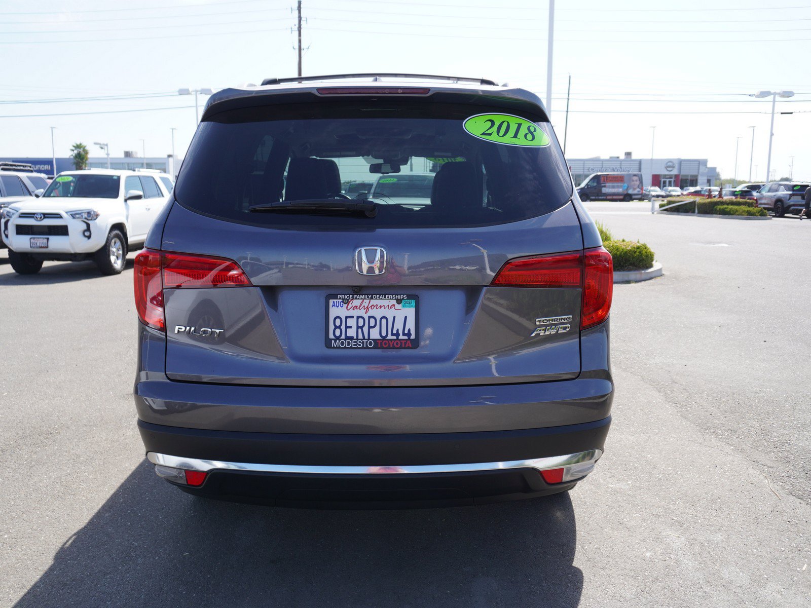 Used 2018 Honda Pilot Touring image 9