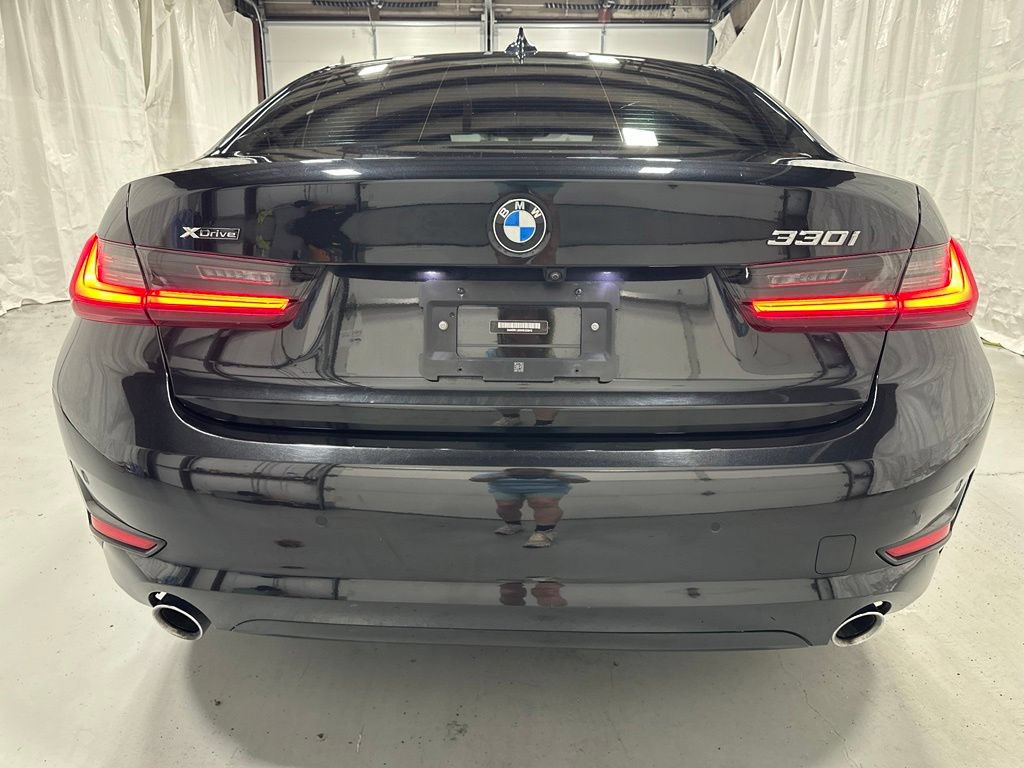 Used 2022 BMW 330i xDrive Sedan AWD/4WD image 6
