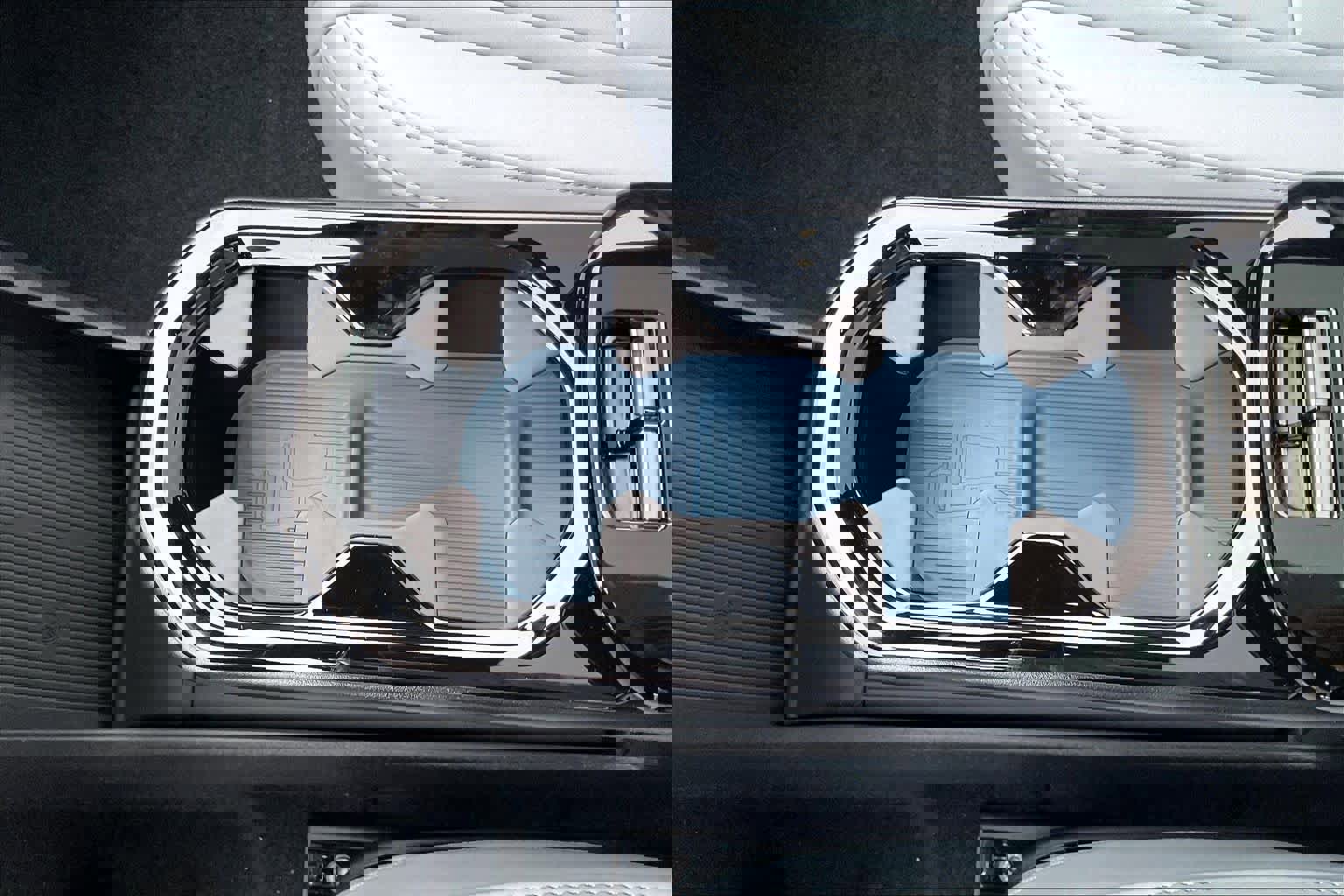 New 2026 Volvo EX30 Ultra image 10