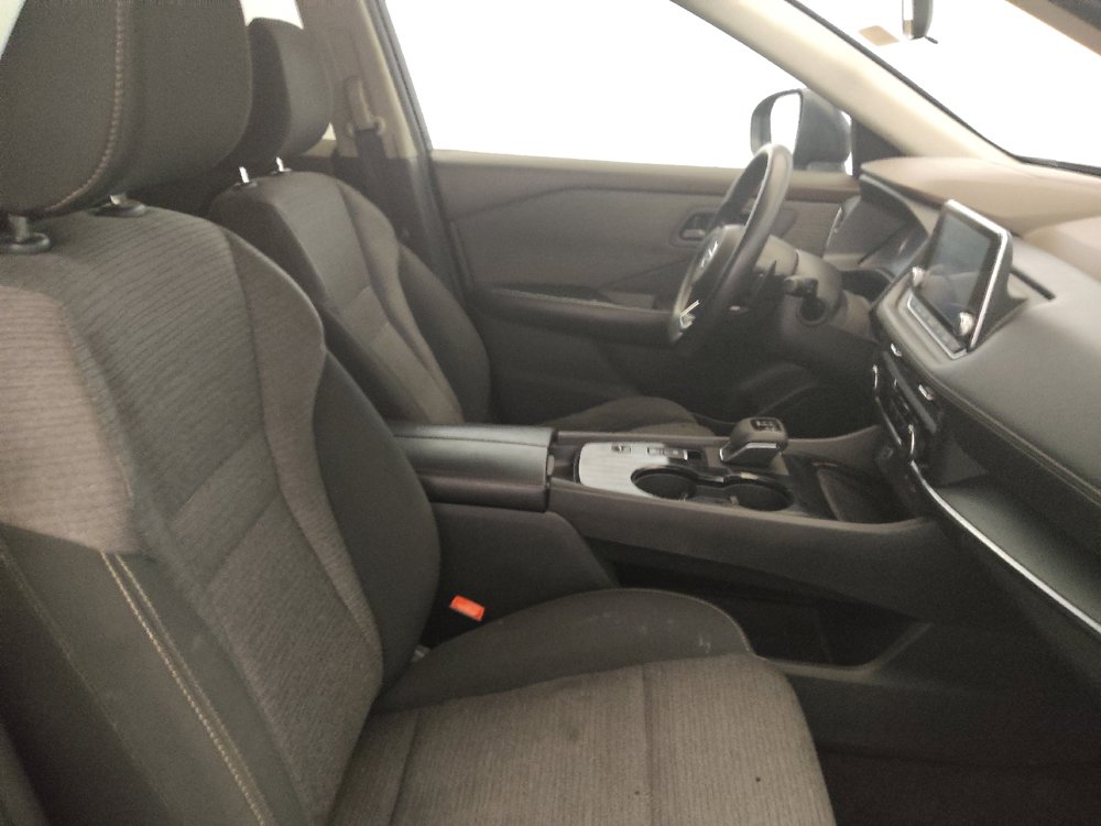 Used 2021 Nissan Rogue S FWD image 21