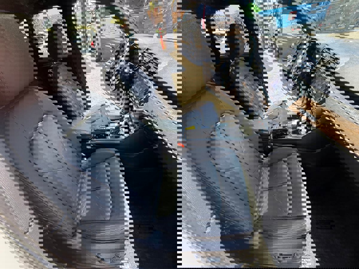 Used 2019 Audi Q3 2.0T Premium Plus w/ Premium Plus Package image 16