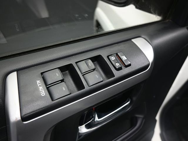 Used 2022 Toyota 4Runner SR5 image 13