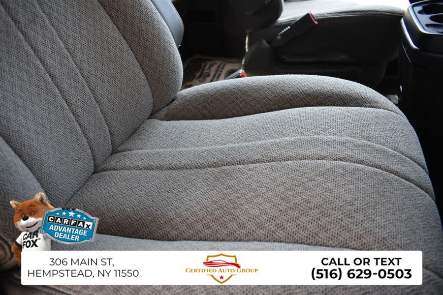 Used 2023 Chevrolet Express 3500 LT RWD image 20