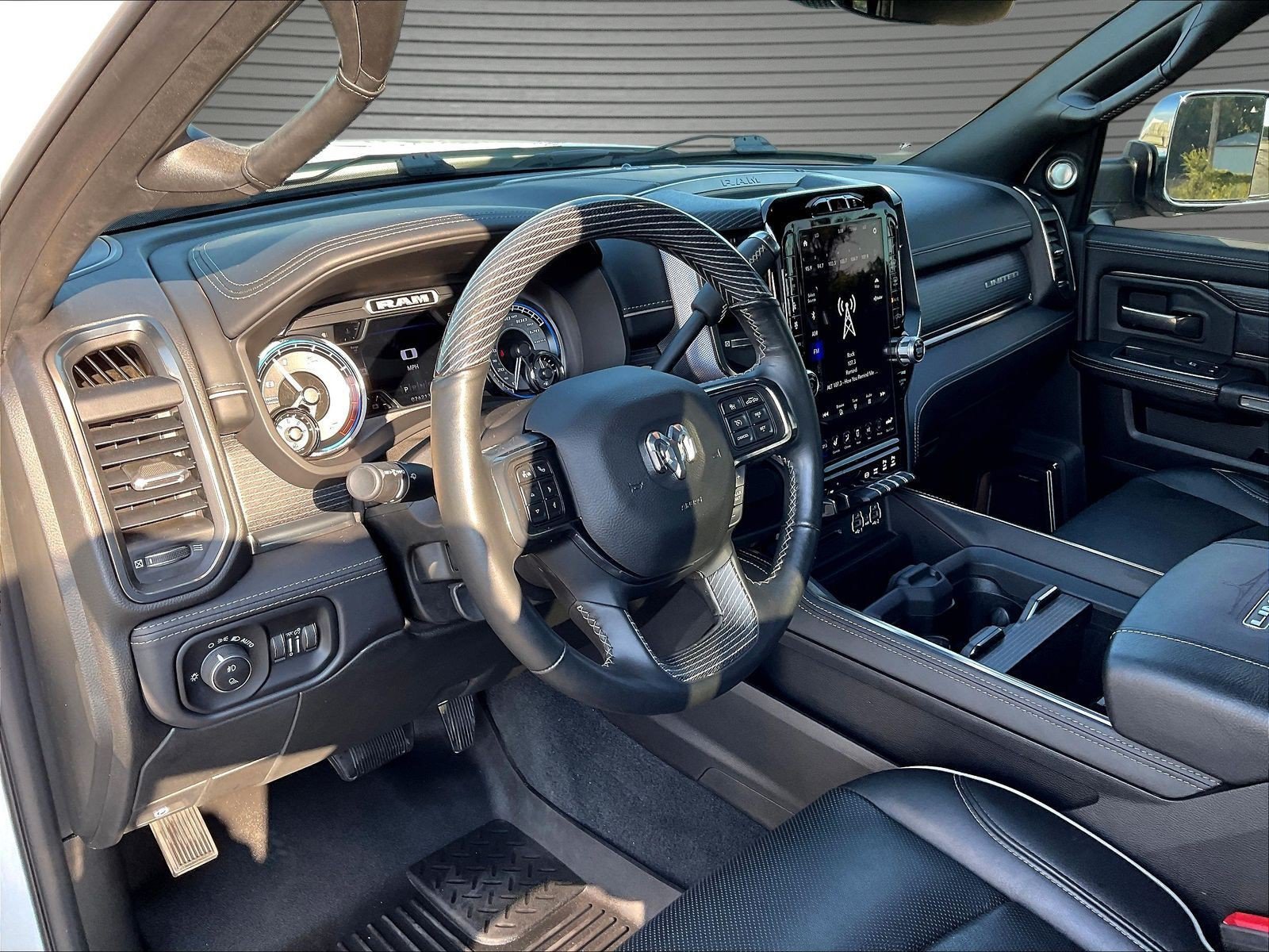 Used 2019 RAM 2500 Limited AWD/4WD image 18