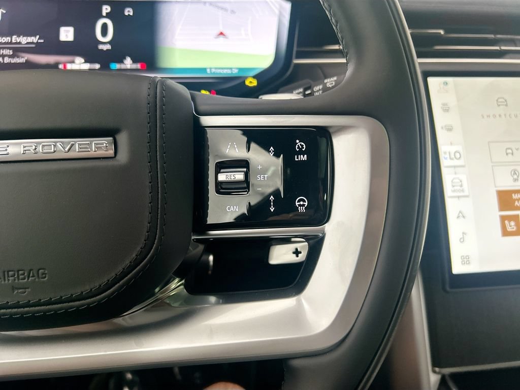 New 2026 Land Rover Range Rover SE AWD/4WD image 12