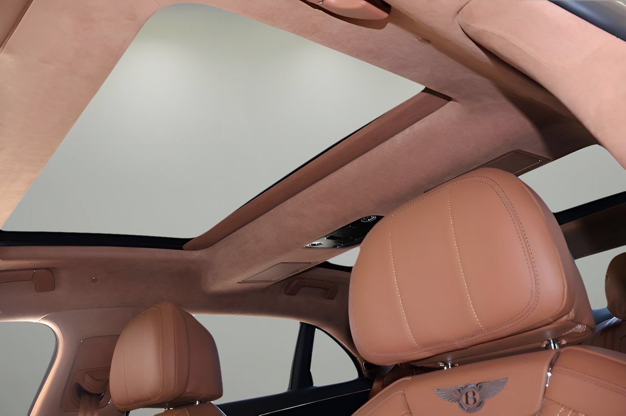 New 2026 Bentley Flying Spur Plug-In Hybrid AWD/4WD image 32