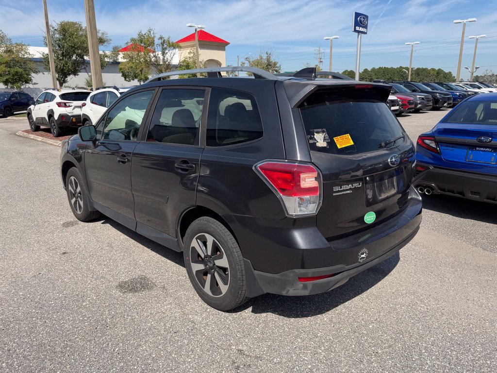 Used 2018 Subaru Forester 2.5i Premium AWD/4WD image 7
