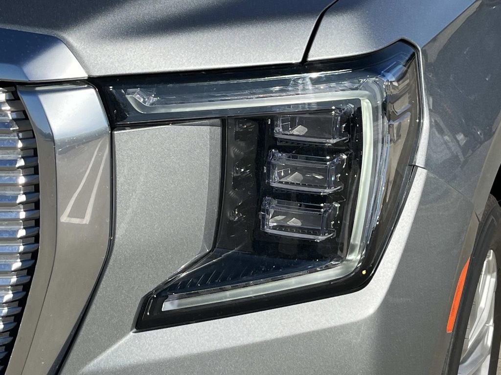 Used 2024 GMC Yukon Denali w/ Max Trailering Package image 9