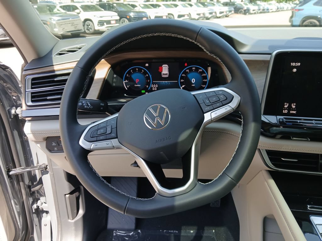 New 2026 Volkswagen Atlas SE FWD image 14