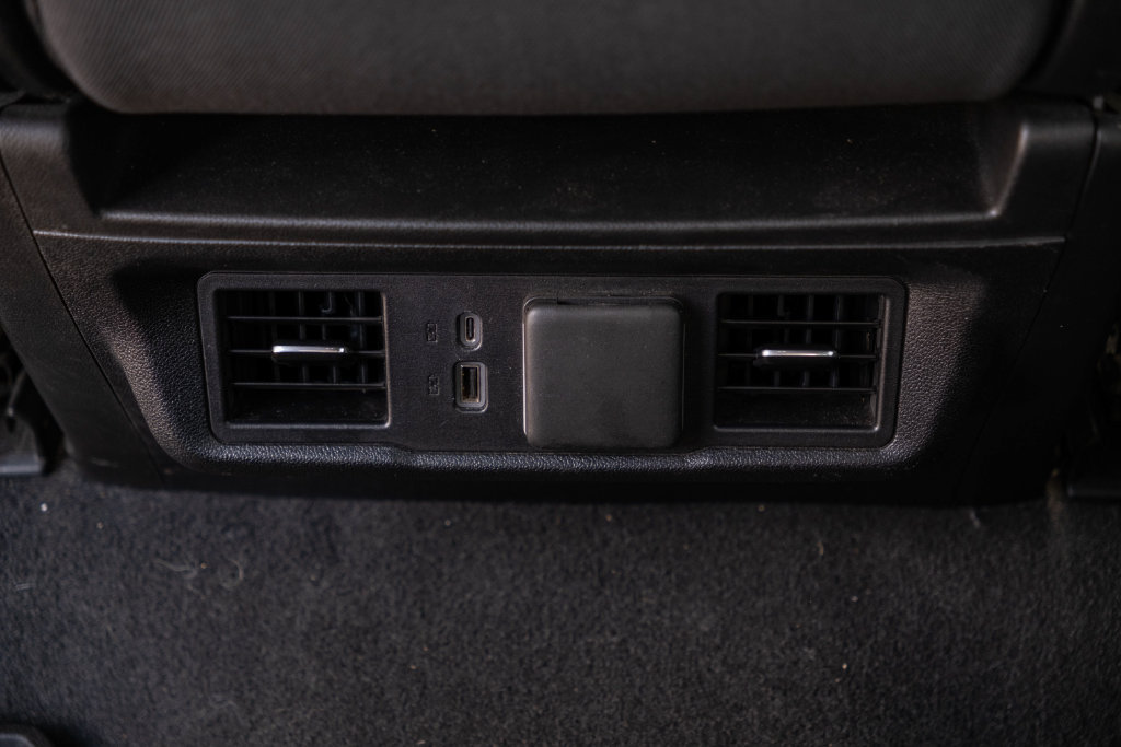 Used 2025 Chevrolet Silverado 1500 LT RWD image 17