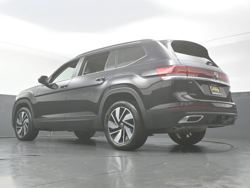 Used 2024 Volkswagen Atlas SE w/ Panoramic Sunroof Package FWD image 47