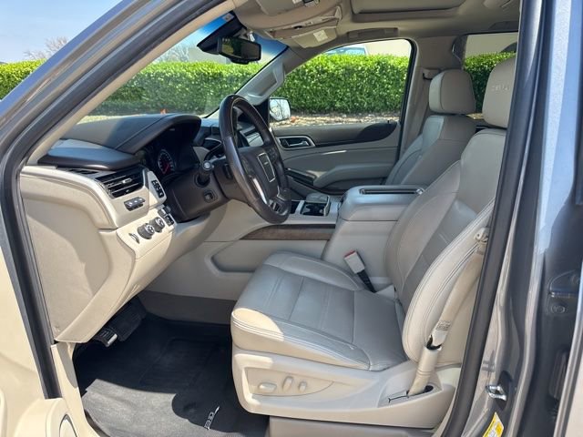 Used 2019 GMC Yukon XL Denali w/ Denali Ultimate Package image 16