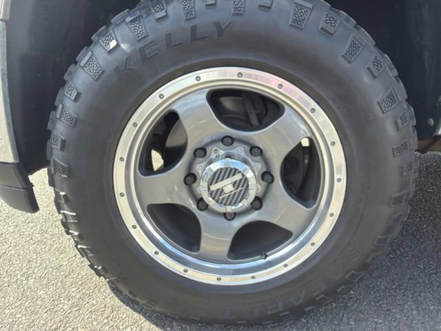 Used 2011 Chevrolet Silverado 2500 LT w/ Interior Plus Package AWD/4WD image 13
