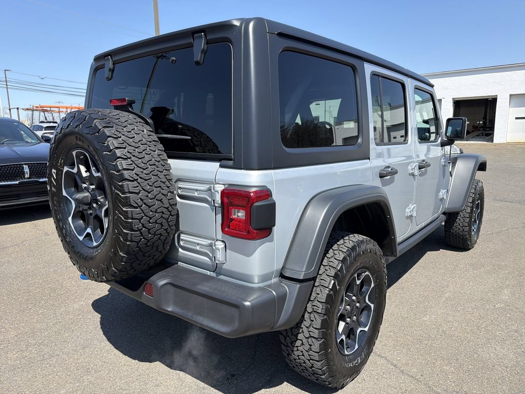 Used 2023 Jeep Wrangler Unlimited Rubicon 4xe w/ Cold Weather Group AWD/4WD image 7