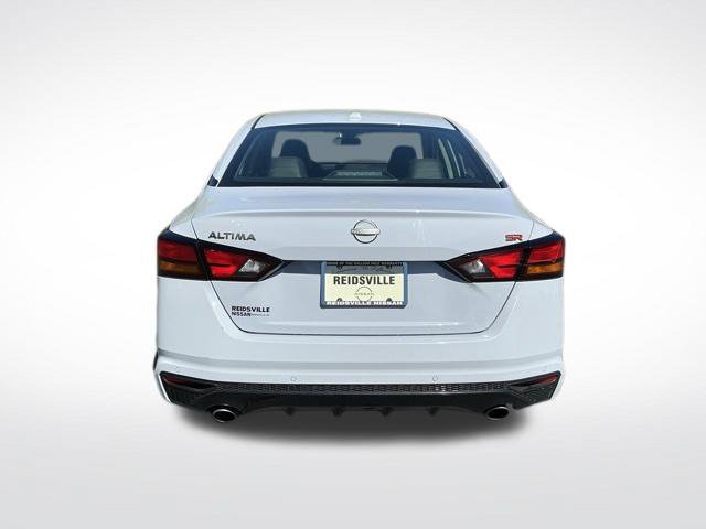 Used 2025 Nissan Altima 2.5 SR FWD image 4